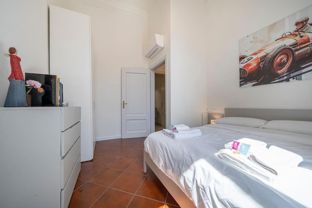 Via Emilia Centro - Stupendo Appartamento A Modena Exterior foto